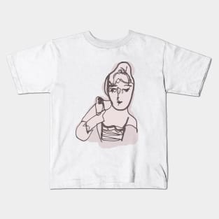 lady in pink Kids T-Shirt